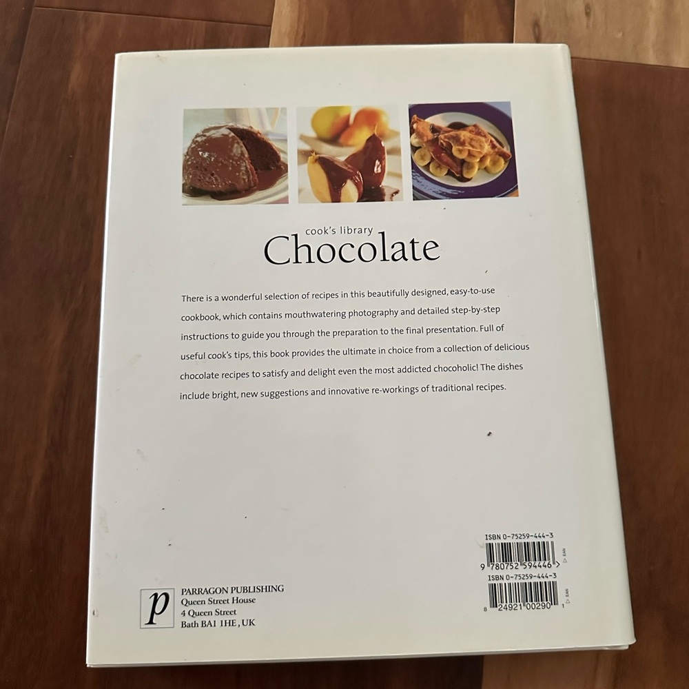 Cooks Library Chocolate Cookbook - Picture 4 of 4